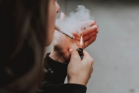 Wpływ palenia tytoniu na zdrowie jamy ustnej i ryzyko aft